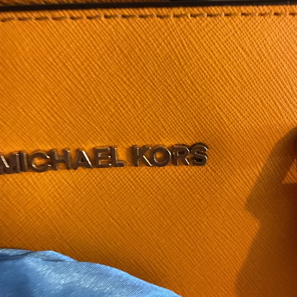 Michael Kors Satchel - Picture 2 of 8